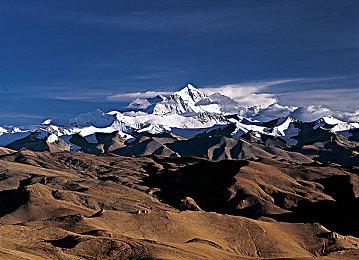 新作《火焰纹章：Engage》揭示预告 主角为失忆神龙